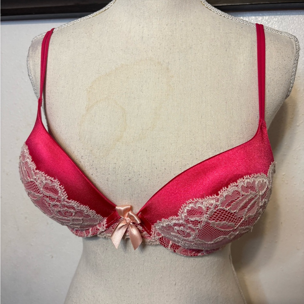 Very Sexy Plunge Push Up Bra